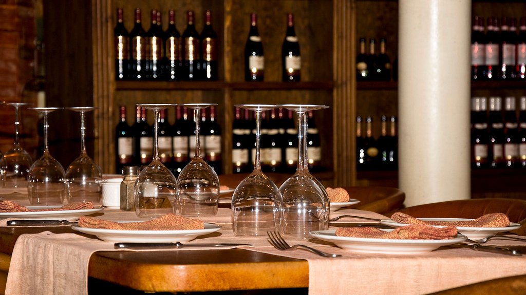 Table set with wine glasses